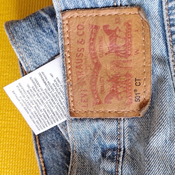 Levi's ripped jeans - Picture 2 of 4